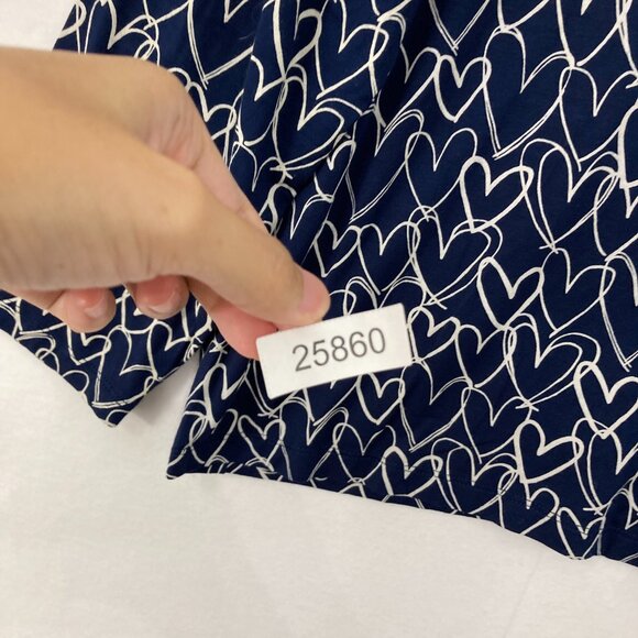 New LOFT size XL Navy White Heart Print Stretch Knit Novelty Long Sleeve Top - Picture 9 of 9